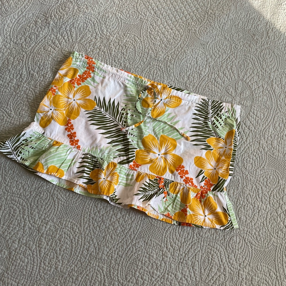 Roxy hibiscus flower mini skirt